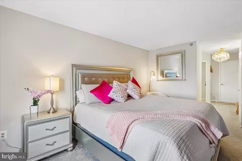 Bedroom - 15101 Interlachen Dr #1-1024, Silver Spring, MD 20906 photo 2 of 3