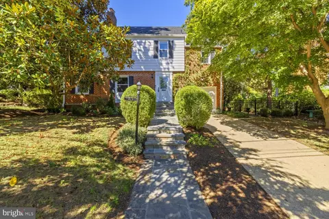 Exterior - 415 Schuyler Rd, Silver Spring, MD 20910 photo 1 of 10