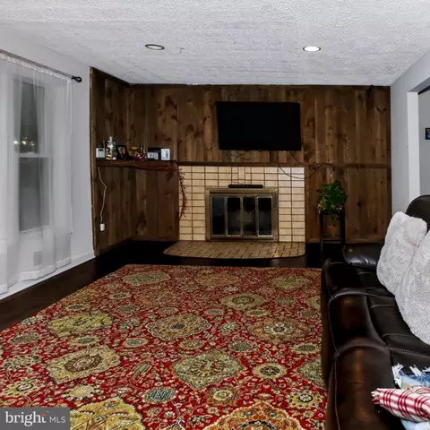 Living - 1906 Forest Dale Dr, Silver Spring, MD 20903 photo 1 of 2