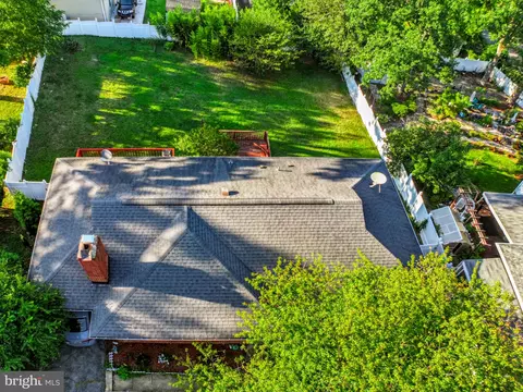 View/Area - 1906 Forest Dale Dr, Silver Spring, MD 20903 photo 4 of 6