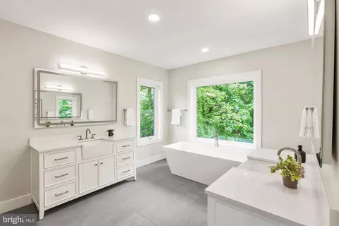 Bath - 3706 Spring St, Chevy Chase, MD 20815 photo 4 of 10