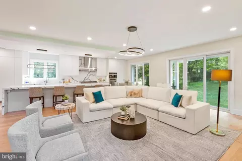 Living - 3706 Spring St, Chevy Chase, MD 20815 photo 4 of 8