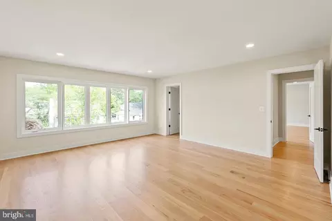 Bedroom - 3706 Spring St, Chevy Chase, MD 20815 photo 3 of 4