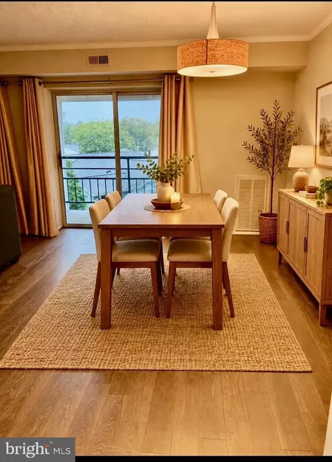 Dining - 15301 Wallbrook Ct #48-3F, Silver Spring, MD 20906 photo 1 of 1