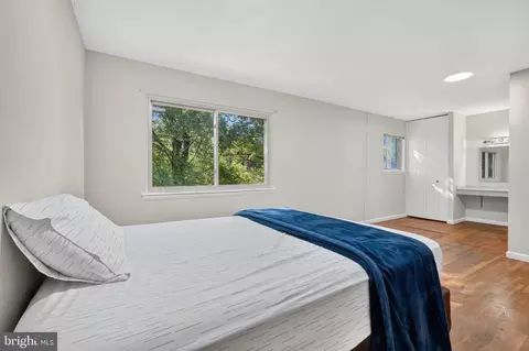 Bedroom - 405 Winterthur Ct, Silver Spring, MD 20904 photo 1 of 4
