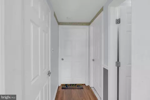 Entry Way - 12328 Pretoria Dr, Silver Spring, MD 20904 photo 6 of 7