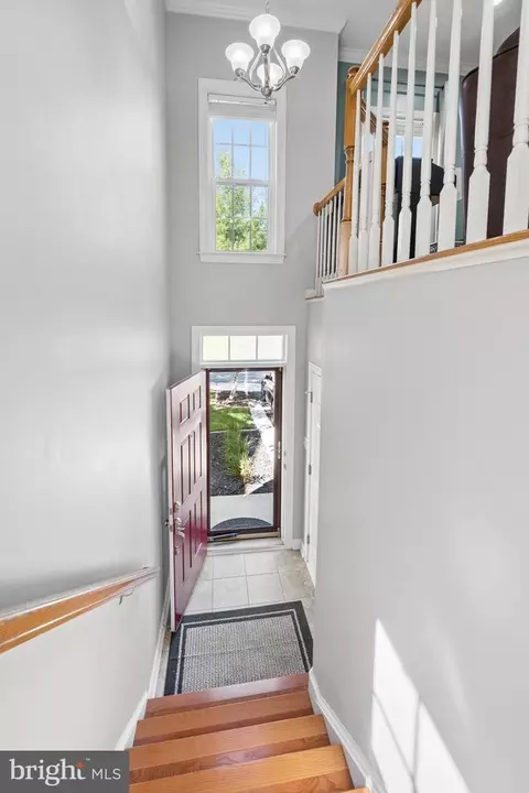 Entry Way - 1749 Chiswick Ct, Silver Spring, MD 20904 photo 1 of 13