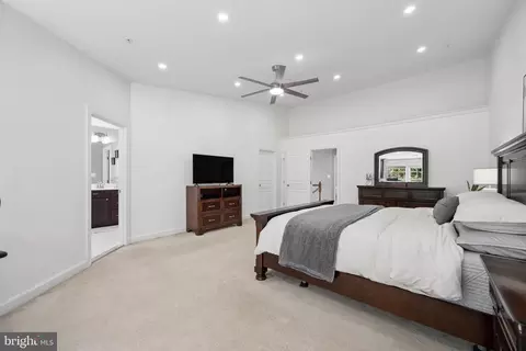 Bedroom - 1749 Chiswick Ct, Silver Spring, MD 20904 photo 4 of 9