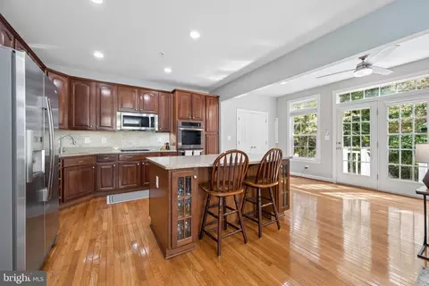 Kitchen - 1749 Chiswick Ct, Silver Spring, MD 20904 photo 1 of 9