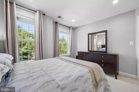 Bedroom - 1749 Chiswick Ct, Silver Spring, MD 20904 photo 8 of 9