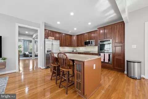 Kitchen - 1749 Chiswick Ct, Silver Spring, MD 20904 photo 3 of 9