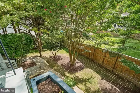 Exterior - 21 Yeatman Ct, Silver Spring, MD 20902 photo 11 of 11