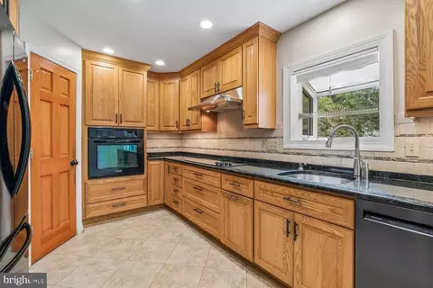 Kitchen - 21 Yeatman Ct, Silver Spring, MD 20902 photo 1 of 4