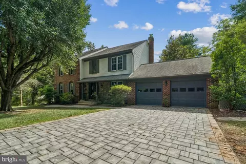 Exterior - 21 Yeatman Ct, Silver Spring, MD 20902 photo 3 of 11