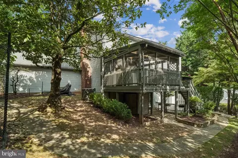 Exterior - 21 Yeatman Ct, Silver Spring, MD 20902 photo 7 of 11