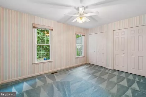 Bedroom - 21 Yeatman Ct, Silver Spring, MD 20902 photo 5 of 9