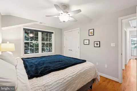 Bedroom - 1432 Crestridge Dr, Silver Spring, MD 20910 photo 2 of 7