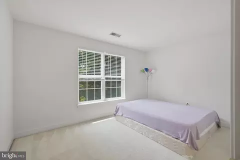 Bedroom - 14209 Royal Forest Ln, Silver Spring, MD 20904 photo 6 of 6