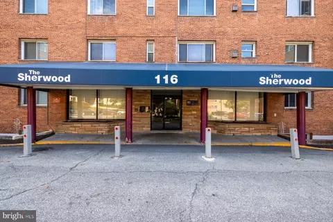 116 Lee Ave #408, Takoma Park, MD 20912