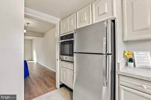 Kitchen - 3584 Gleneagles Dr #32-C, Silver Spring, MD 20906 photo 4 of 5