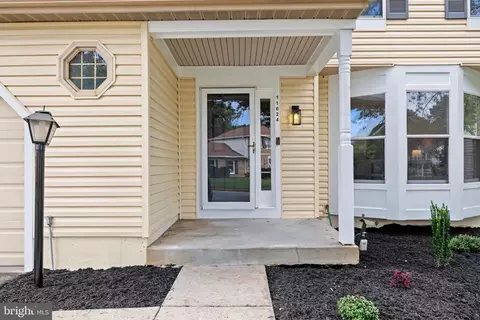Exterior - 11624 Paramus Dr, North Potomac, MD 20878 photo 4 of 10