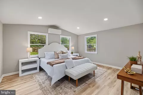 Bedroom - 11624 Paramus Dr, North Potomac, MD 20878 photo 1 of 6