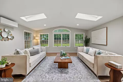 Other - 11624 Paramus Dr, North Potomac, MD 20878 photo 4 of 19