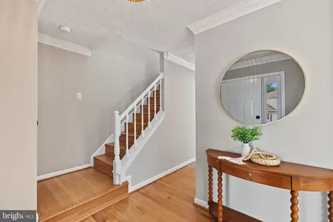 Entry Way - 11624 Paramus Dr, North Potomac, MD 20878 photo 2 of 7