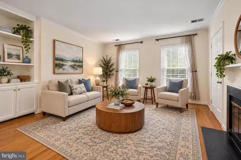 20625 Shadyside Way #105-7, Germantown, MD 20874
