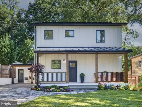 906 Wade Ave, Rockville, MD 20851