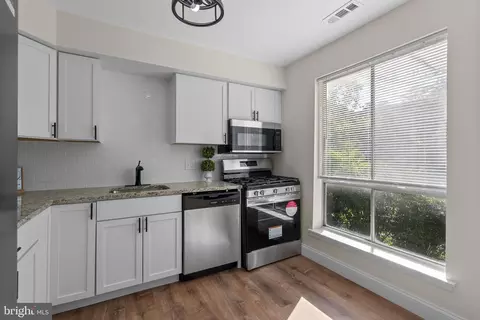 Kitchen - 3960 Bel Pre Rd #4, Silver Spring, MD 20906 photo 2 of 3