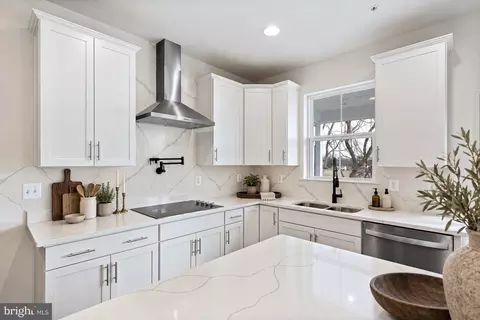 Kitchen - 14617 Good Hope Rd, Silver Spring, MD 20905 photo 1 of 1