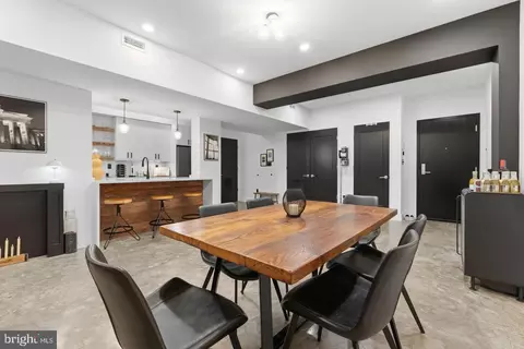 Dining - 2701 Hume Dr #400, Silver Spring, MD 20910 photo 2 of 3