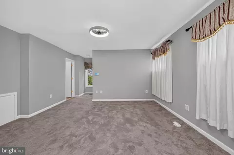 Entry Way - 4107 Tulare Dr, Silver Spring, MD 20906 photo 6 of 7