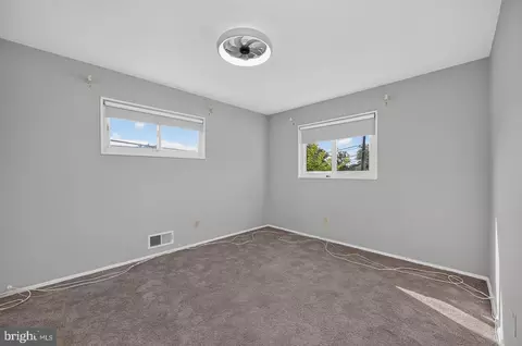 Bedroom - 4107 Tulare Dr, Silver Spring, MD 20906 photo 4 of 6
