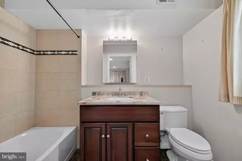 Bath - 4107 Tulare Dr, Silver Spring, MD 20906 photo 1 of 4
