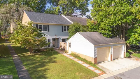 9416 Amboy Rd, Gaithersburg, MD 20886