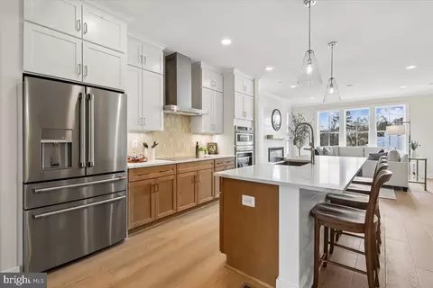 Kitchen - 209 Allen Ln, Poolesville, MD 20837 photo 1 of 4