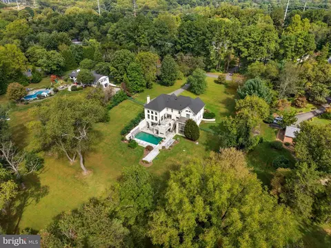 View/Area - 10514 Unity Ln, Potomac, MD 20854 photo 7 of 12