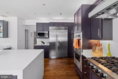 Kitchen - 10514 Unity Ln, Potomac, MD 20854 photo 6 of 6