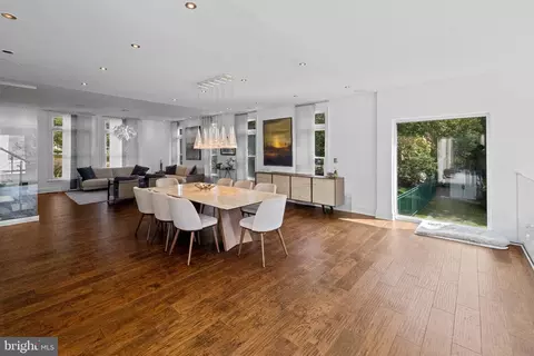 Dining - 10514 Unity Ln, Potomac, MD 20854 photo 3 of 6