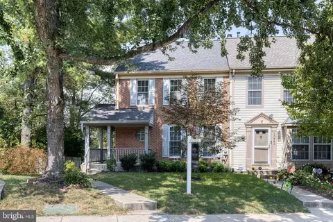 1320 Travis View Ct, Gaithersburg, MD 20879
