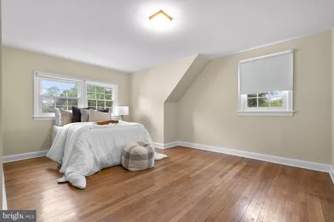 Bedroom - 319 Saint Lawrence Dr, Silver Spring, MD 20901 photo 4 of 7