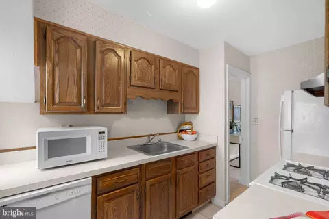 Kitchen - 319 Saint Lawrence Dr, Silver Spring, MD 20901 photo 3 of 3