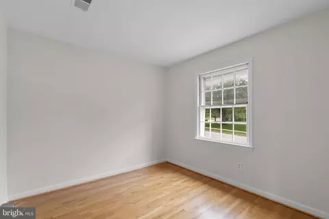 Bedroom - 11810 Kemp Mill Rd, Silver Spring, MD 20902 photo 6 of 9