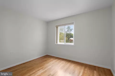 Bedroom - 11810 Kemp Mill Rd, Silver Spring, MD 20902 photo 8 of 9