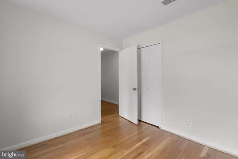 Bedroom - 11810 Kemp Mill Rd, Silver Spring, MD 20902 photo 7 of 9