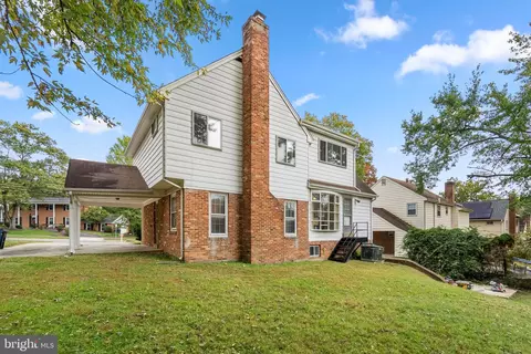 Exterior - 11810 Kemp Mill Rd, Silver Spring, MD 20902 photo 4 of 6
