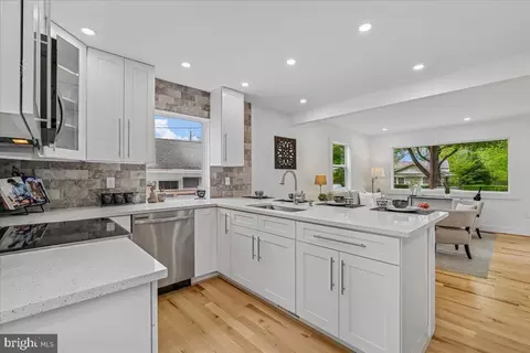 Kitchen - 4000 Adams Dr, Silver Spring, MD 20902 photo 2 of 2