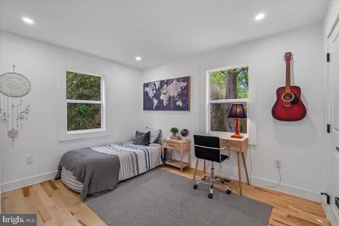 Bedroom - 4000 Adams Dr, Silver Spring, MD 20902 photo 2 of 3